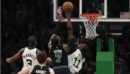 kaiyun-【现场】“气旋炸弹”成助力 绿军找回积极性结束连败